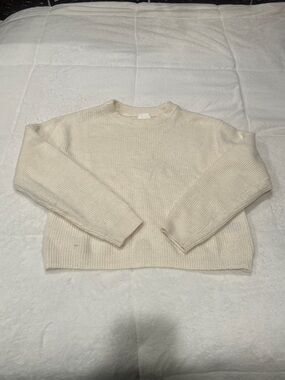 Cozy Cream Ribbed Knit Sweater - Women's Crewneck